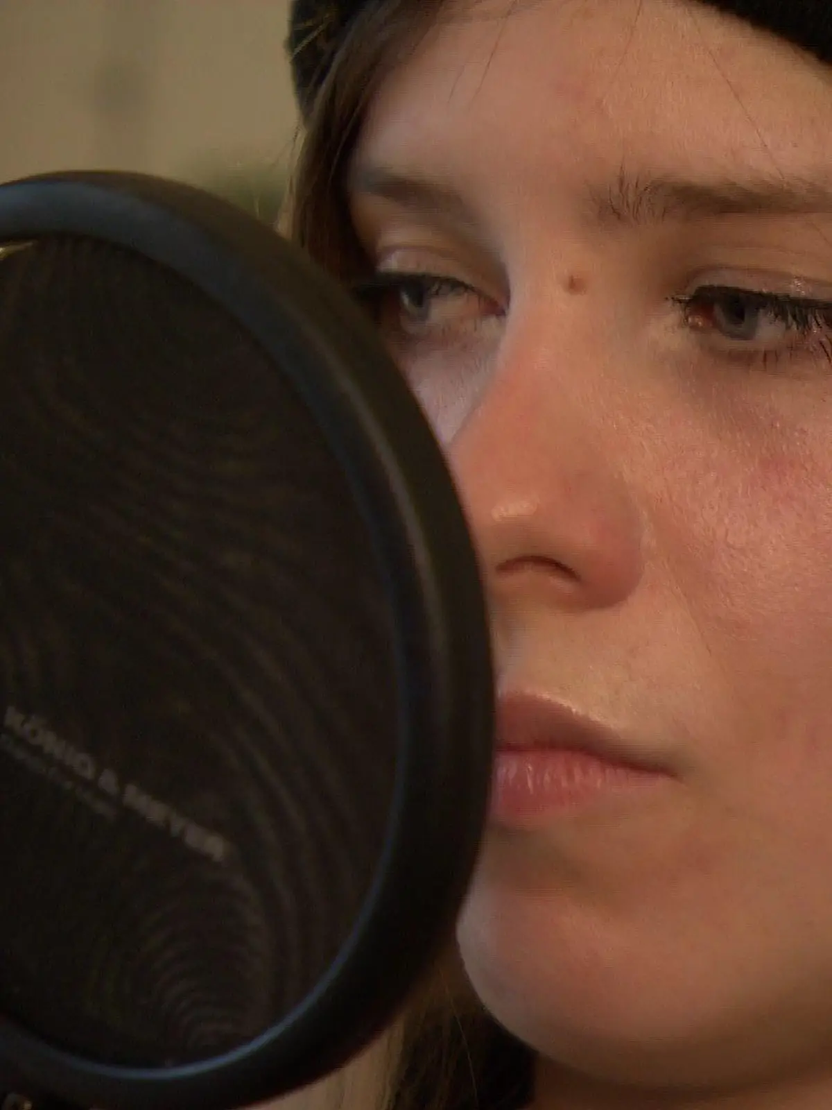Katha Rosa verarbeitet in ihren Songs ihre schreckliche Vergangenheit.