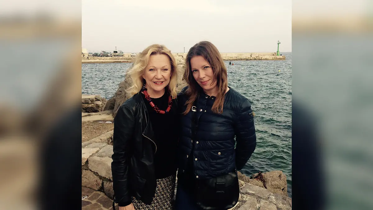Die blonden Locken hat sie immer noch. Elisabeth Gutmann mit ihrer Tochter, RTL-Redakteurin, Marika Gutmann.