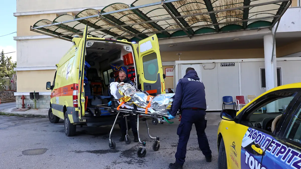 A crew member of a cargo ship is transferred to a hospital following a rescue operation, after a vessel sank off the Greek island of Lesbos, Greece, November 26, 2023. Manolis Lagoutaris/INTIME NEWS via REUTERS ATTENTION EDITORS - THIS IMAGE HAS BEEN SUPPLIED BY A THIRD PARTY. NO RESALES. NO ARCHIVES. NO EDITORIAL SALES IN GREECE