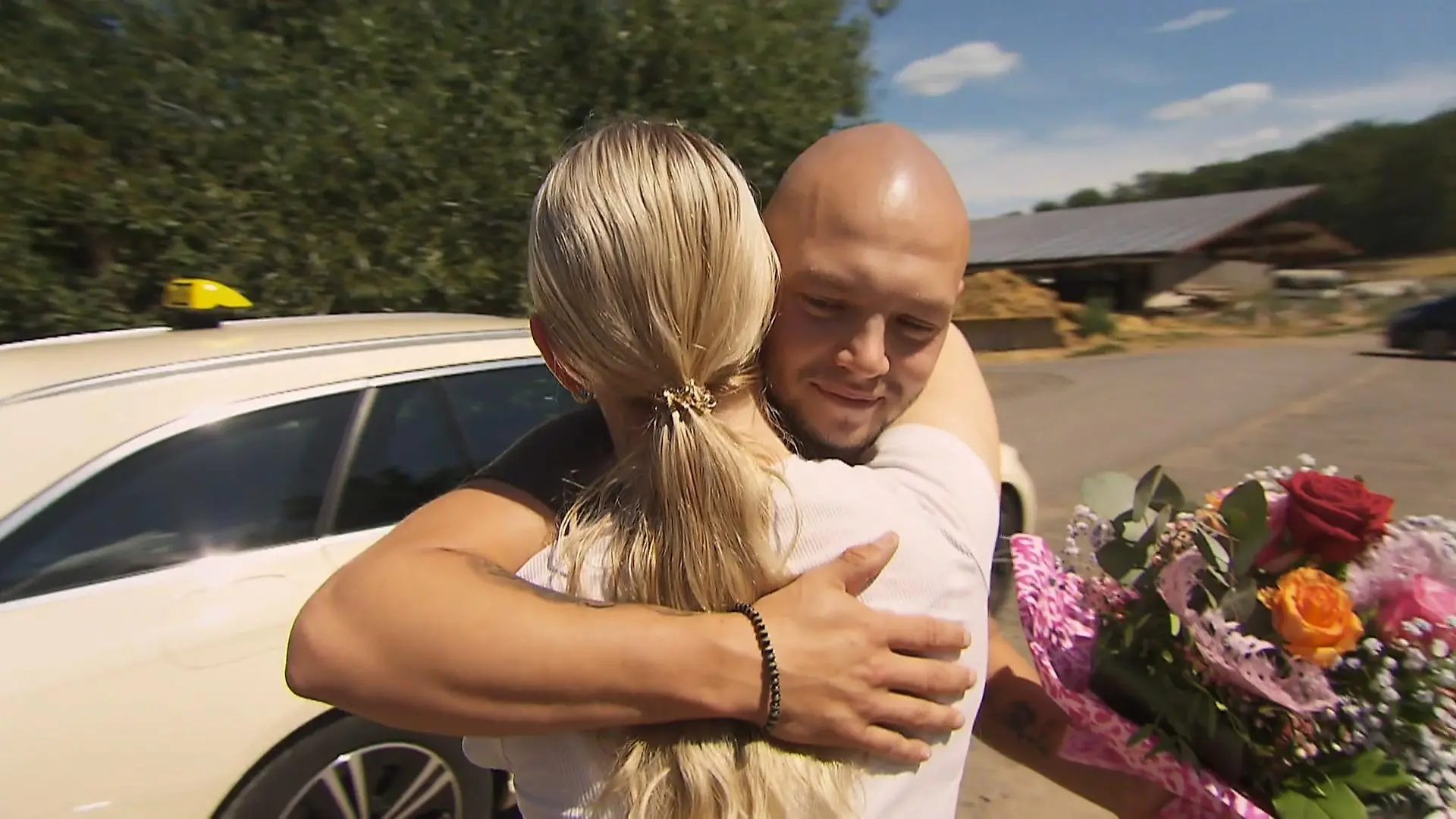 Bäuerin Carolin nimmt ihren Ersatzmann in Empfang „Ich hoffe, dass es jetzt funkt!“