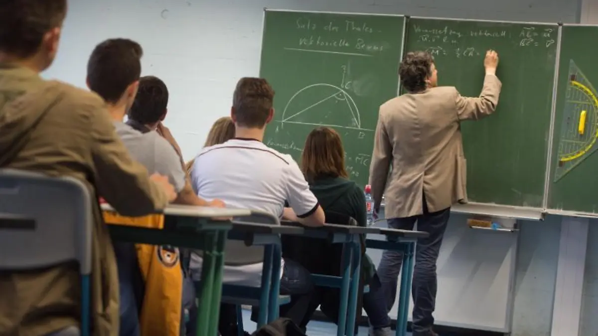 GEW weist auf Probleme hin