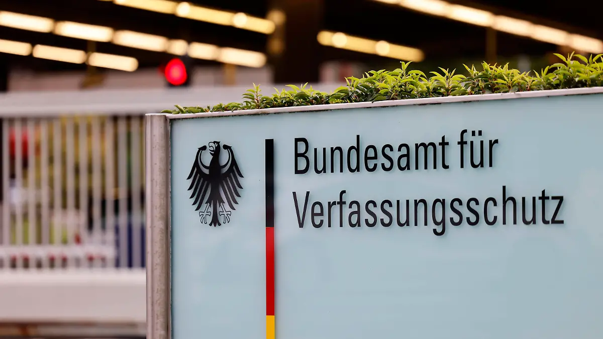 Der Verfassungsschutz soll einen der beiden Terrorverdächtigen auf Telegram identifiziert haben.