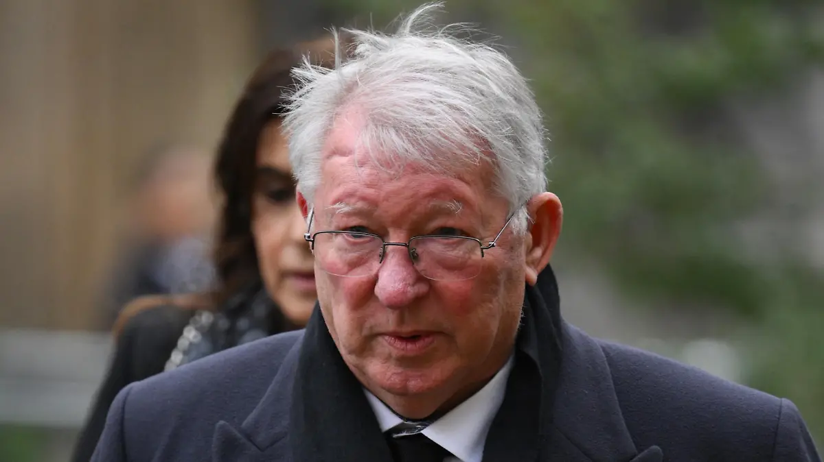 Sir Alex Ferguson attending the funeral of Sir Bobby Charlton, Manchester Cathedral. Credit: Doug Peters/EMPICS / action press