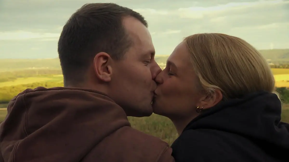 „Ich bin stolz, dass Anna jetzt meine Freundin ist" „Bauer hat Frau“ - Happy End für Max