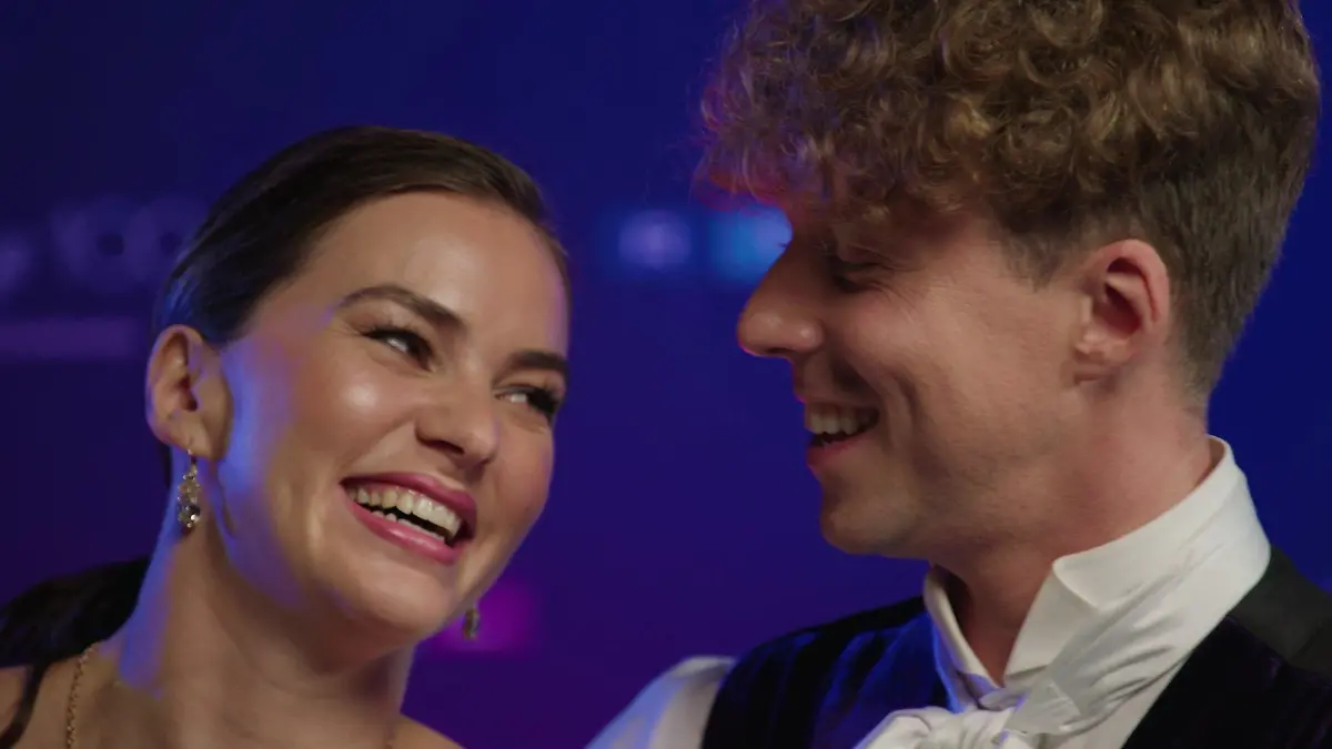 So hat „Let's Dance“-Profi Valentin um ihre Hand angehalten Renata Lusin schwelgt in Erinnerungen