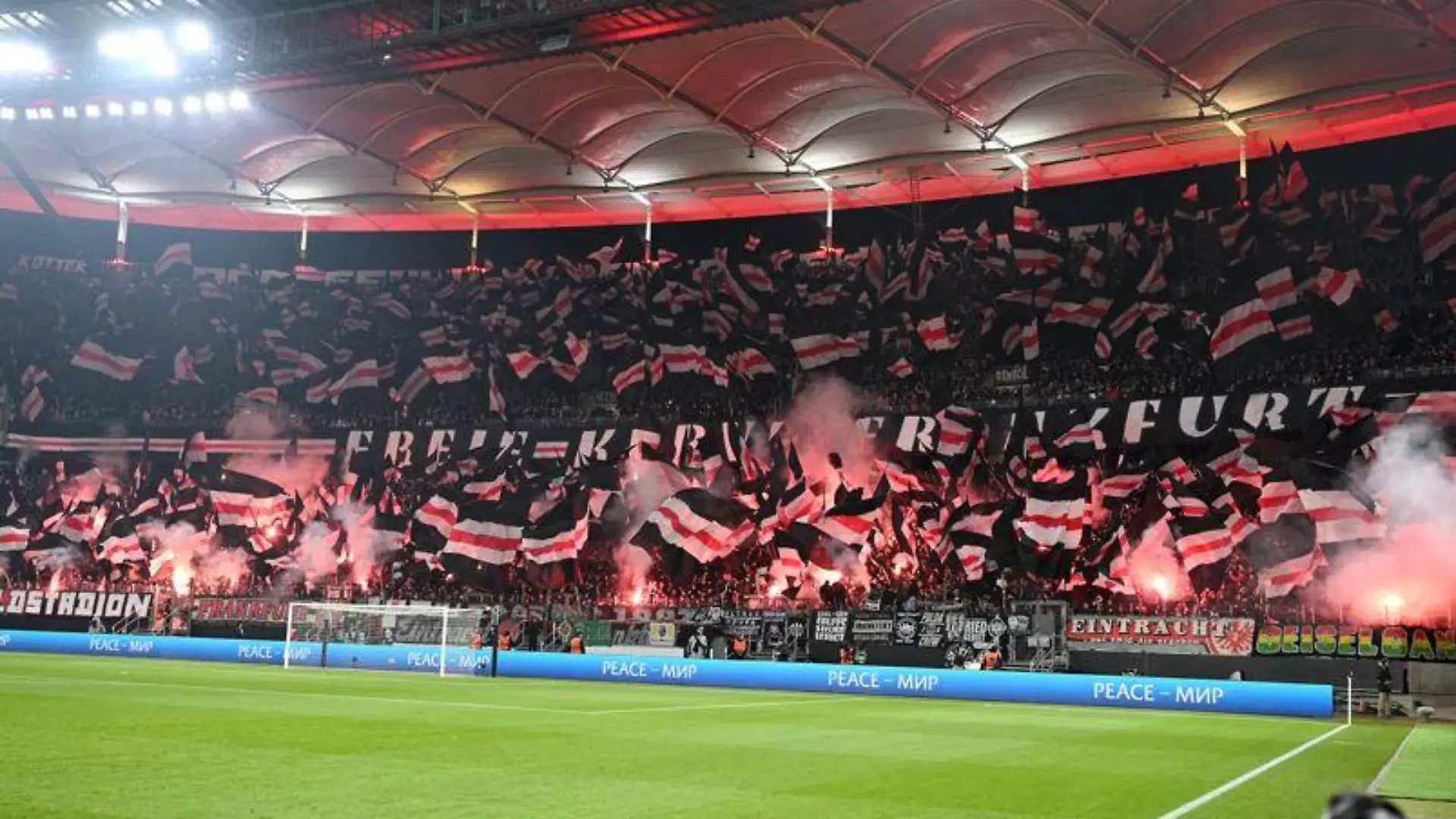 Toller Anblick! Die Fans von Eintracht Frankfurt sorgen mal wieder für Aufsehen.