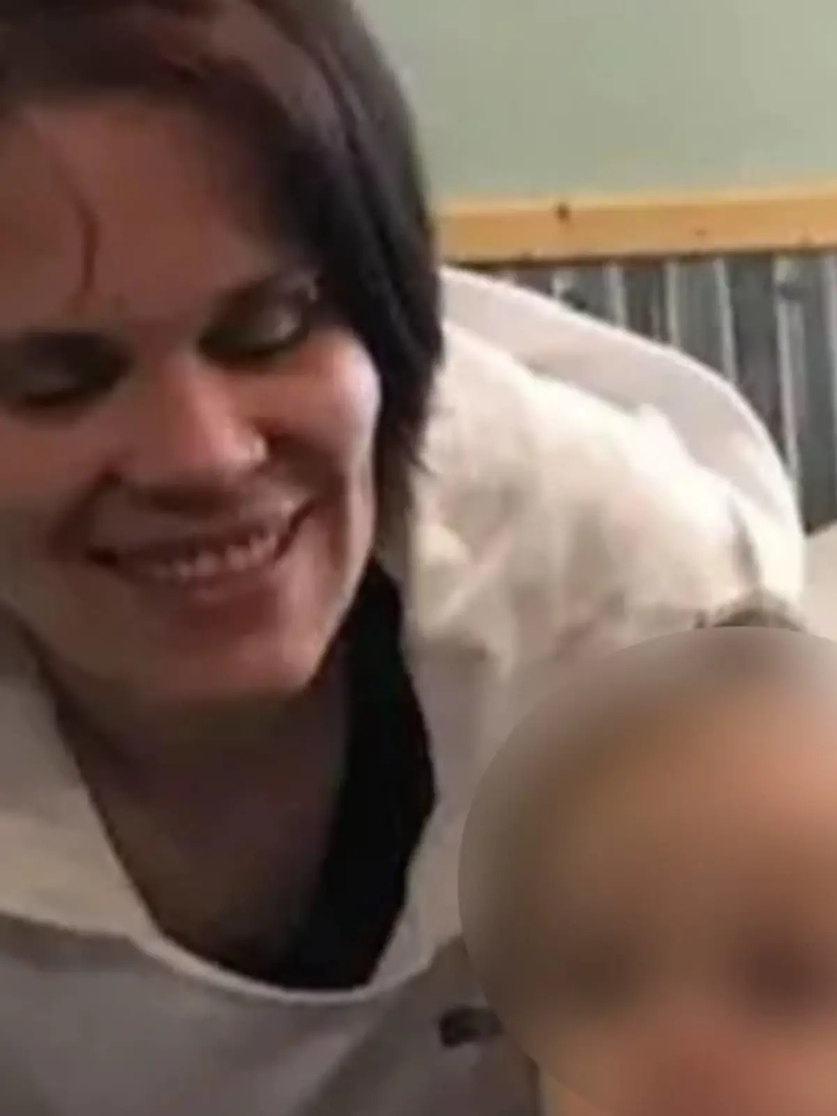 Brittany S. braucht nach der Pitbull-Attacke einen Rollstuhl.