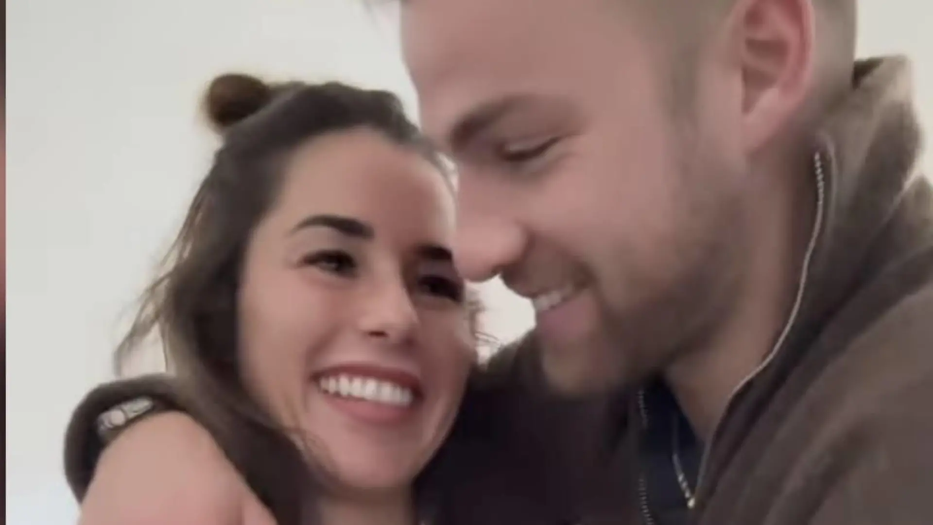 Versöhnung nach Streit: Hier vertragen sich Sarah und Julian Engels wieder