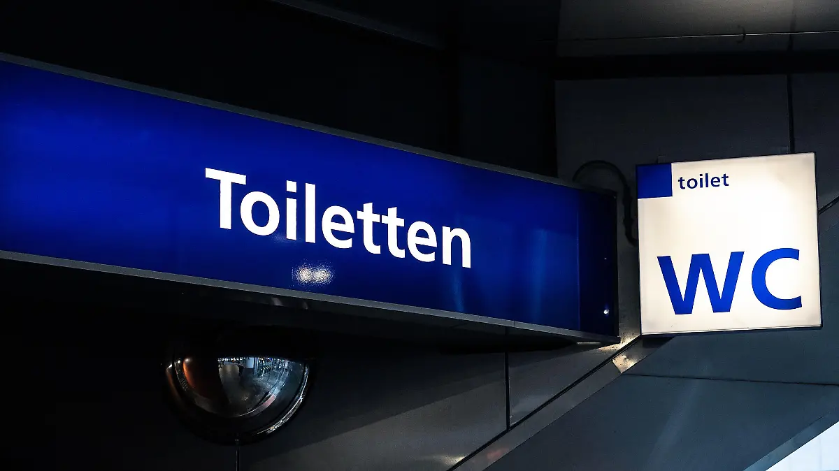 Public toilet at station Amsterdam Bijlmer ArenA