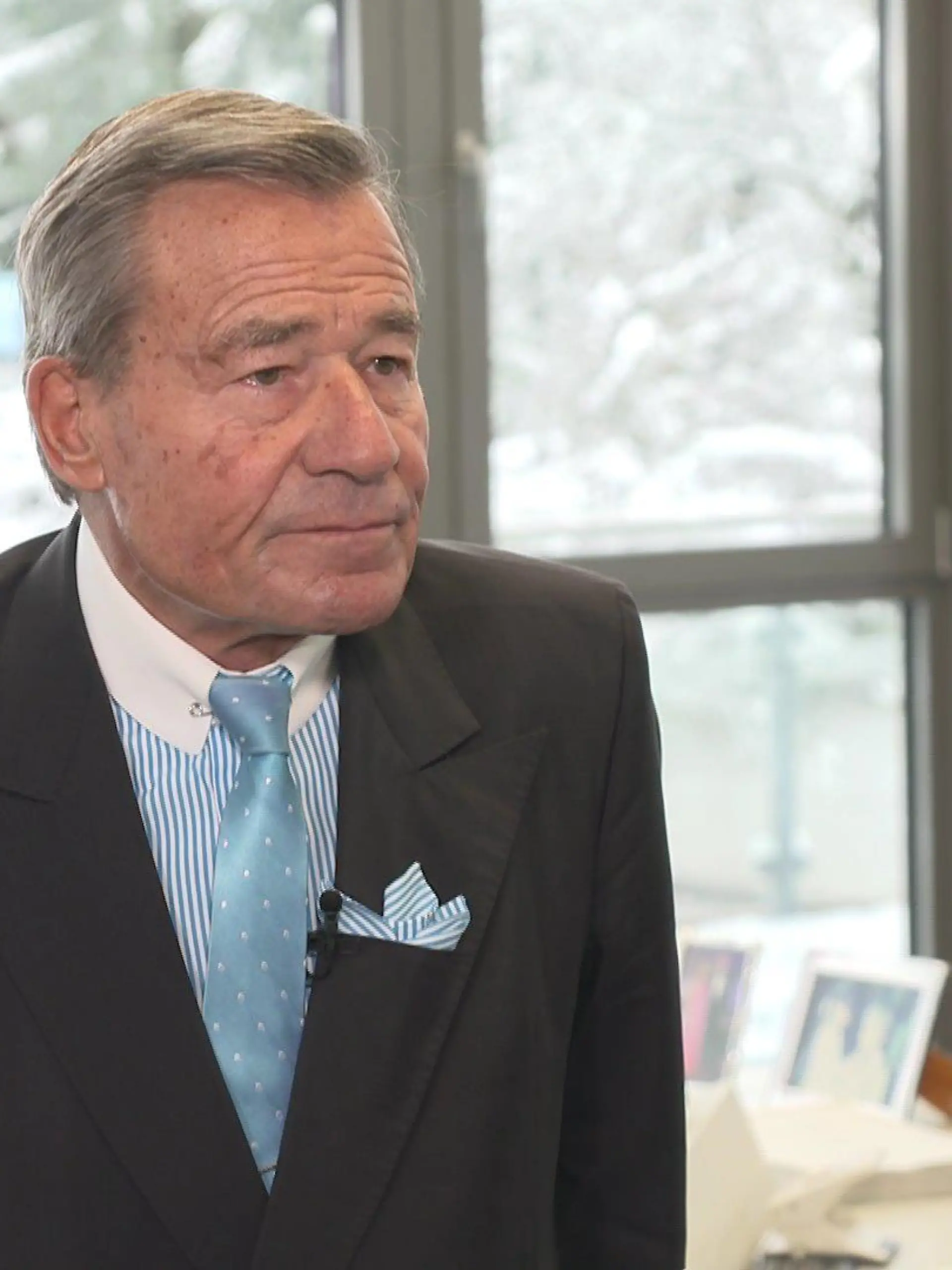 Wolfgang Grupp (81) gilt als meinungsstarker Unternehmer. Zum Jahreswechsel übergibt er die Geschäfte seines Unternehmens Trigema an seinen Sohn.