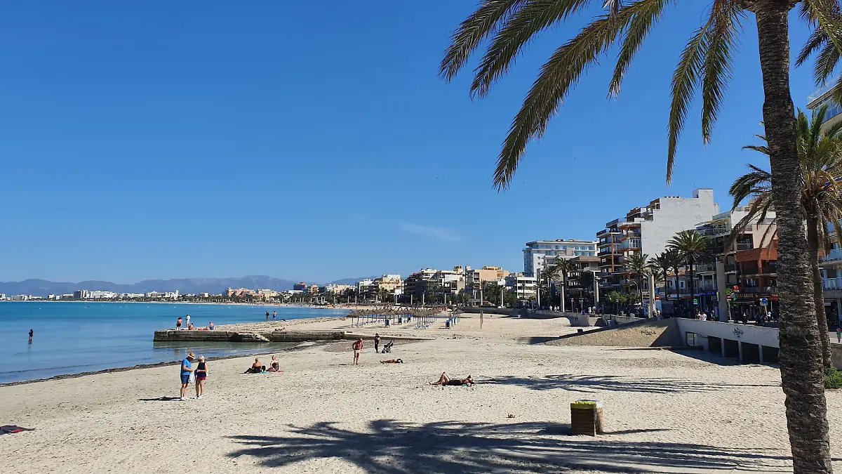  Palma Themenfoto: Urlaub, Mittelmeer, Mallorca, Playa de Palma, 12.05.2022 Die Ulaubermassen fehlen auch in Arenal an der Playa de Palma auf Mallorca immer noch, Themenfoto: Urlaub, Mittelmeer, Mallorca, Playa de Palma, - *** Palma theme photo vacation, Mediterranean Sea, Mallorca, Playa de Palma, 12 05 2022 The holiday crowds are still missing even in Arenal on the Playa de Palma in Mallorca, theme photo vacation, Mediterranean Sea, Mallorca, Playa de Palma, Copyright: xAugstx/xEibner-Pressefotox EP_jat