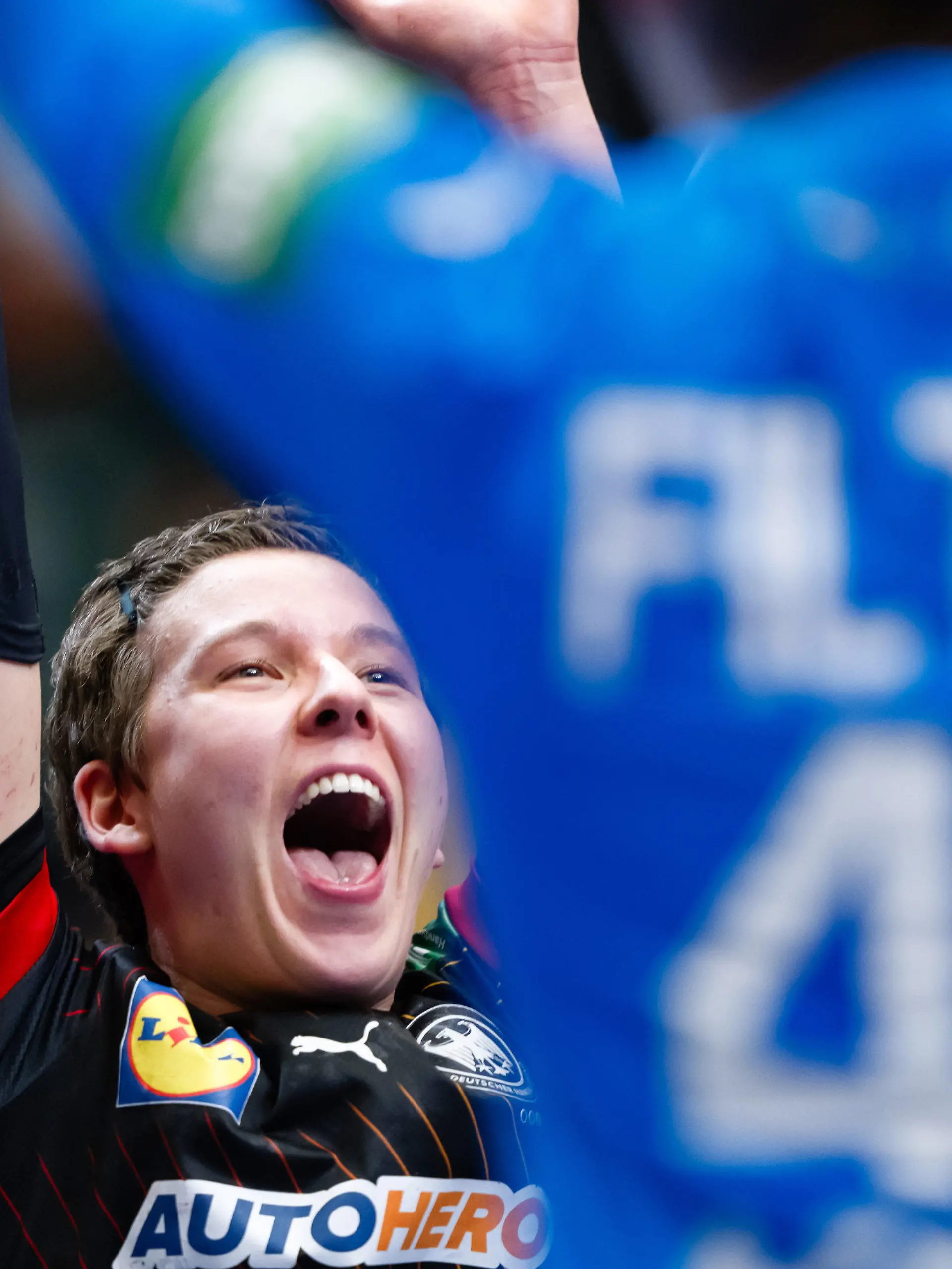 04.12.2023, Dänemark, Herning: Handball, Frauen: WM, Deutschland - Polen, Vorrunde, Gruppe F, 3. Spieltag. Deutschlands Alina Grijseels jubelt. Foto: -/dpa +++ dpa-Bildfunk +++