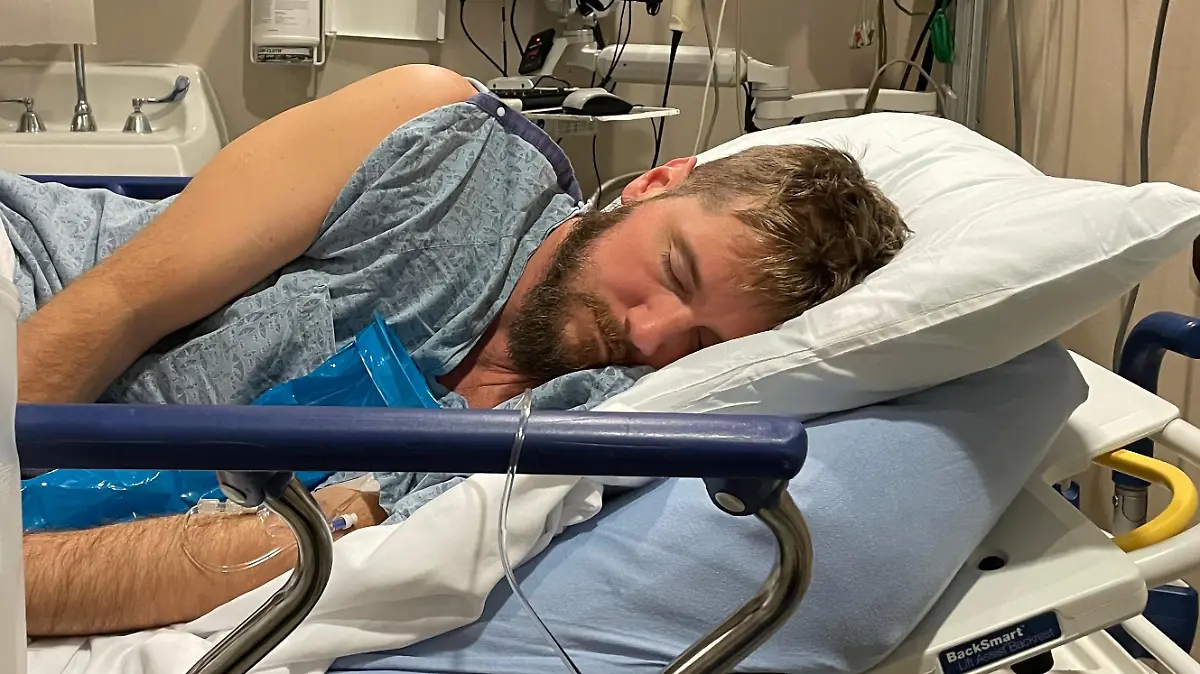Es sollte eigentlich der schönste Tag in ihrem Leben werden. Doch nur fünf Stunden nachdem sich die frischvermählten Sam Miller (34) und Aric Hutchinson aus South Carolina das Ja-Wort geben, stirbt die Braut – getötet von einer angeblich betrunkenen