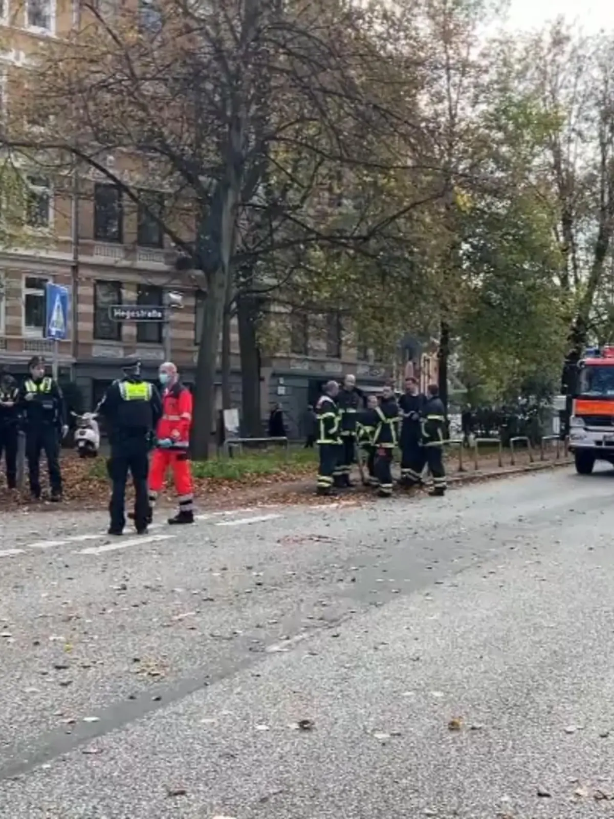 Bild zu: "LKW-Fahrer kriegt es nicht mit"