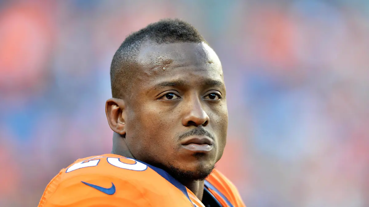 NFL, American Football Herren, USA Pittsburgh Steelers at Denver Broncos September 9 2012 Denver, CO, USA Denver Broncos running back Willis McGahee 23 before the game against the Pittsburgh Steelers at Sports Authority Field. Denver Colorado UNITED STATES, EDITORIAL USE ONLY PUBLICATIONxINxGERxSUIxAUTxONLY Copyright: xRonxChenoy-USAxTODAYxSportsx 6608380