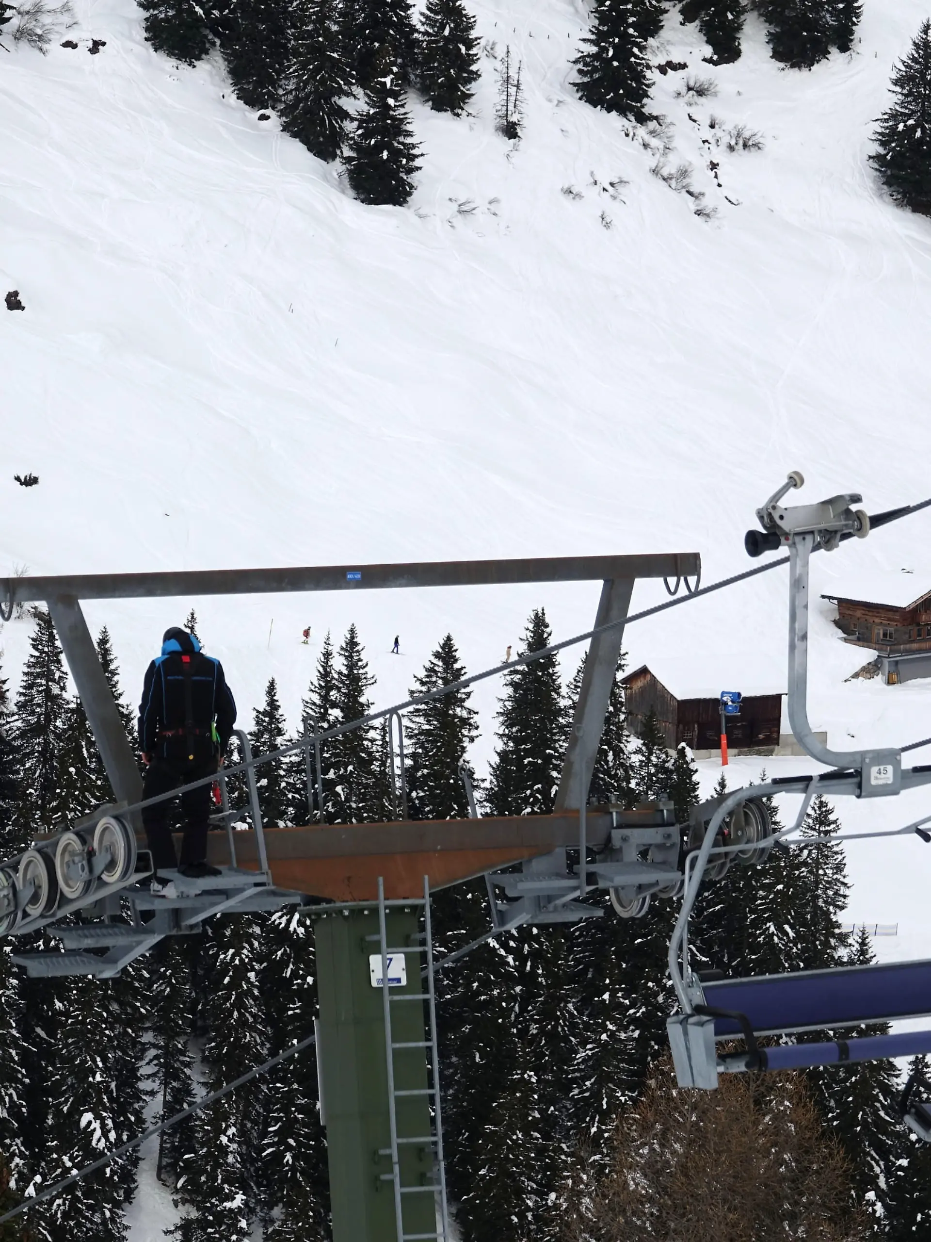 Schwendau-Liftunfall beim Vierersessellift Lärchwaldexpress  -Fotocredit: ZOOM.TIROL 
