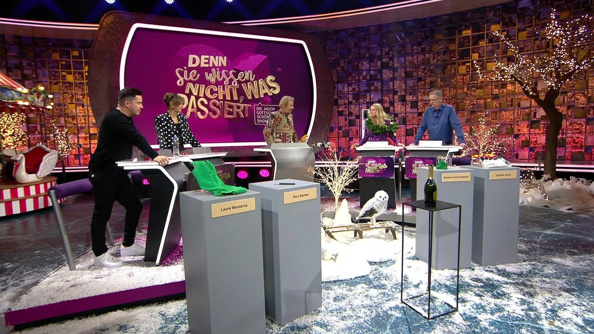 In der Show am 9. Dezember wurden vier persönliche Gegenstände der Promis versteigert.