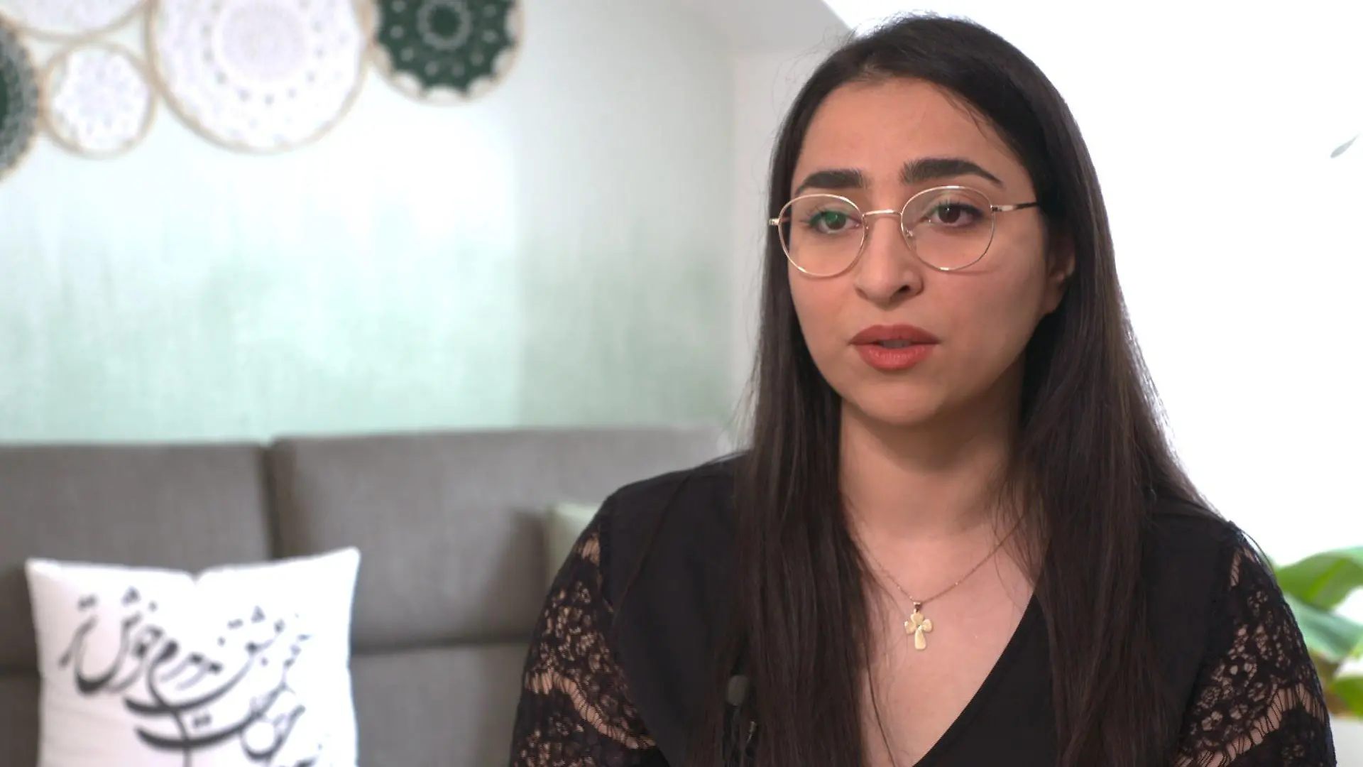 Saghar Kia (34) floh vor  fünf Jahren mit ihrer Tochter aus dem Iran nach Deutschland
