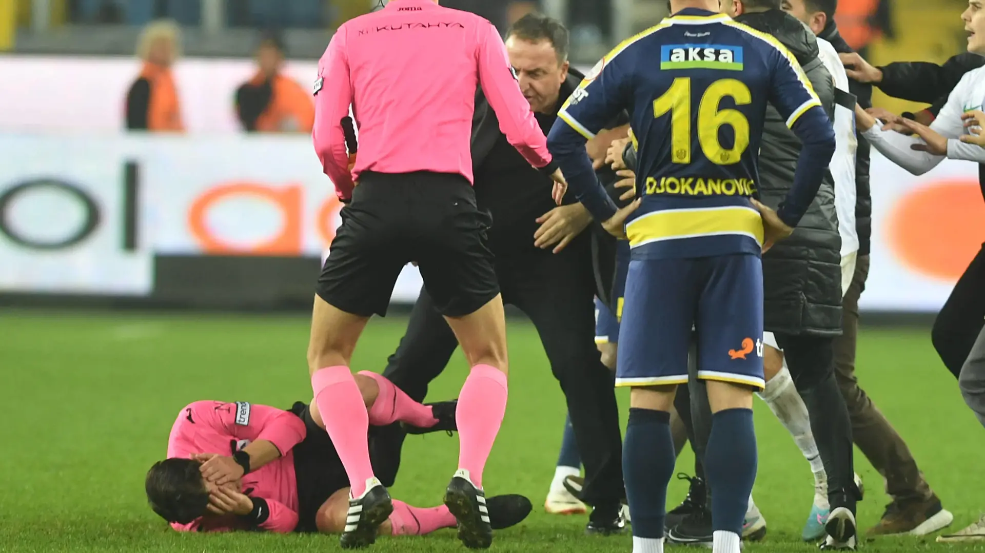 Match referee Halil Umut Meler was assaulted following the Turkish Super Lig clash between Ankaragucu vs. Rizespor in Ankara, Turkey, on 12 December 2023. At the end of the match, Ankaragücü Club President Faruk Koca center punched referee Halil Umut Meler in the face. The referee fell to the ground and was kicked by people entering the field. Copyright: AbdurrahmanxAntakyalix-xDepoxPho DSC_7646