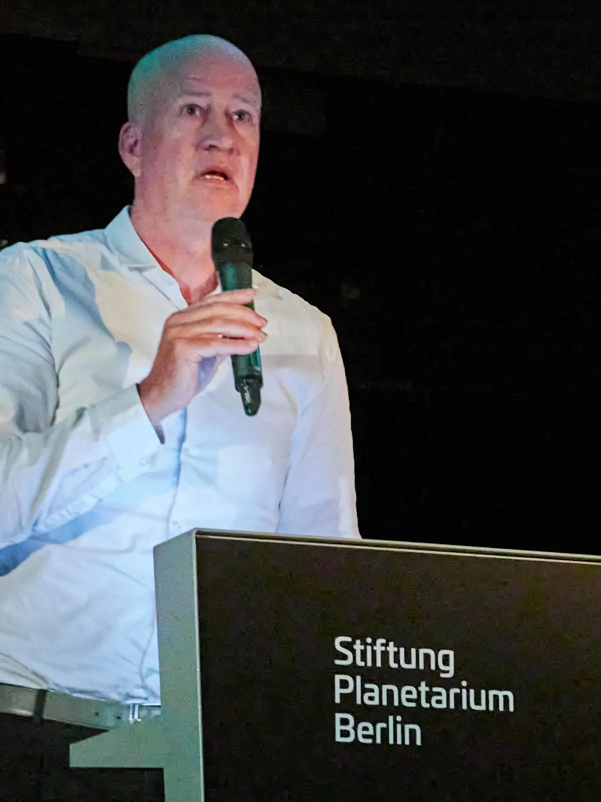 Sven Lemiss, Geschaeftsfuehrer der BIM Berliner Immobilienmanagement GmbH - Pressekonferenz zu den geplanten Sanierungs- und Modernisierungsarbeiten im Planetarium am Insulaner in Berlin am 26.06.2023. Pressekonferenz - Planetarium am Insulaner *** Sven Lemiss, Managing Director of BIM Berliner Immobilienmanagement GmbH Press conference on the planned renovation and modernization work at the Planetarium am Insulaner in Berlin on 26 06 2023 Press conference Planetarium am Insulaner