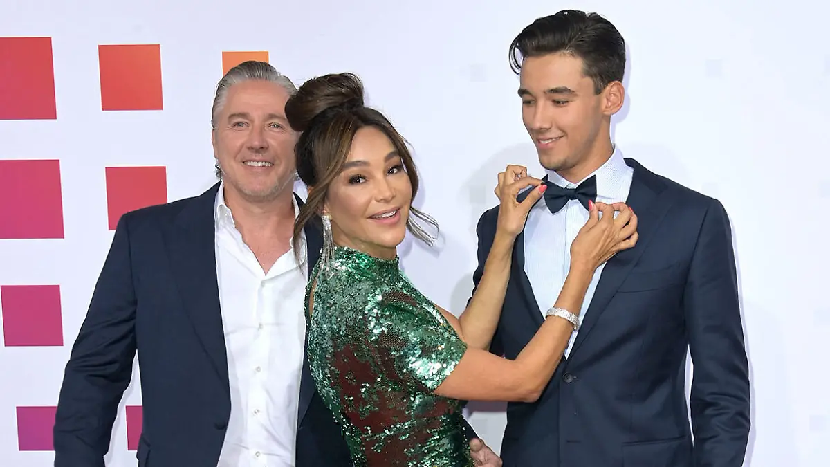 Verona Pooth mit Ehemann Franjo Pooth und Sohn San Diego Pooth bei der Bertelsmann Party 2023 in der Bertelsmann Repräsentanz Unter den Linden. Berlin, 15.06.2023