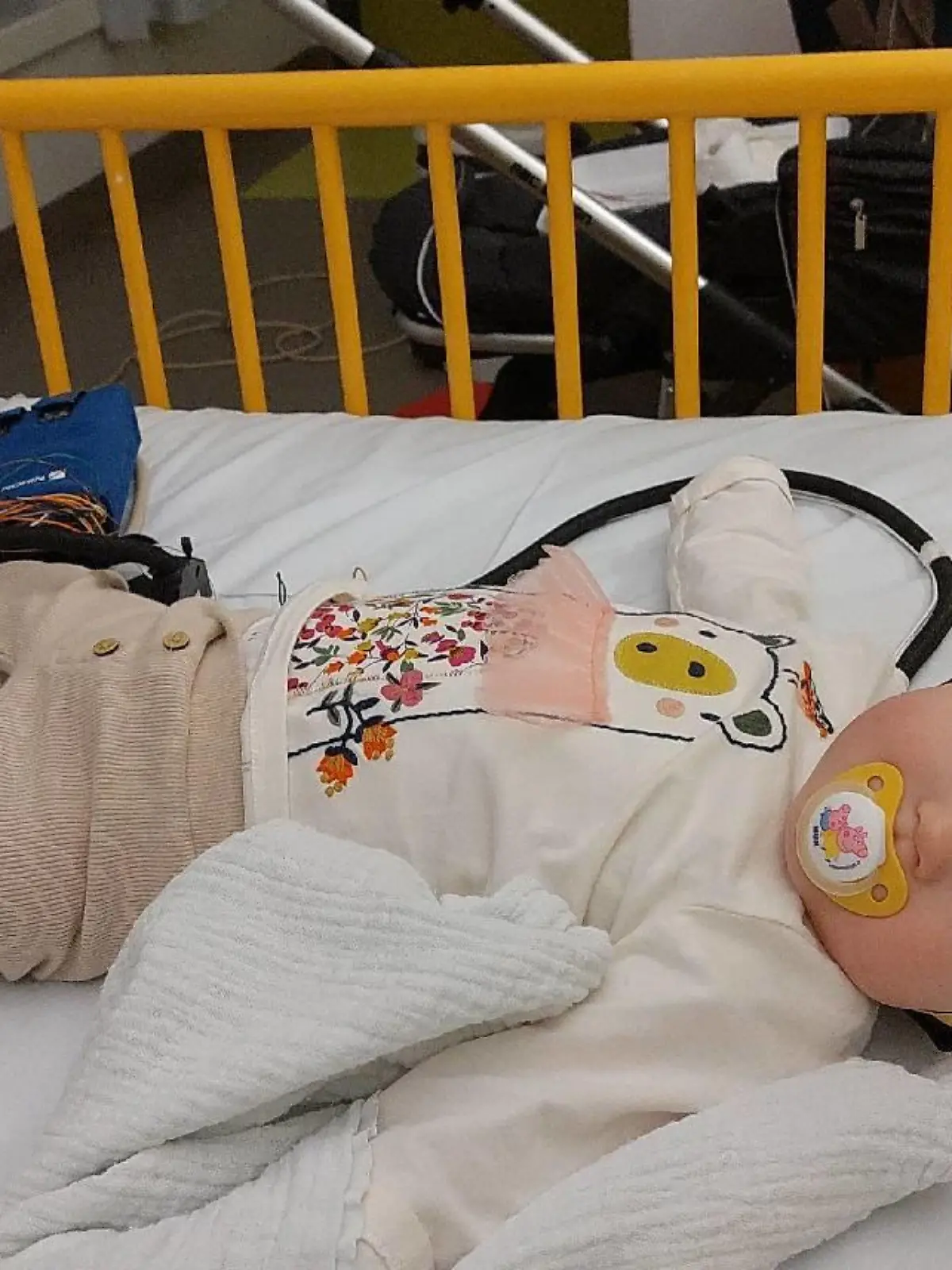 Seit der Diagnose, muss Charlotte ständig untersucht werden.