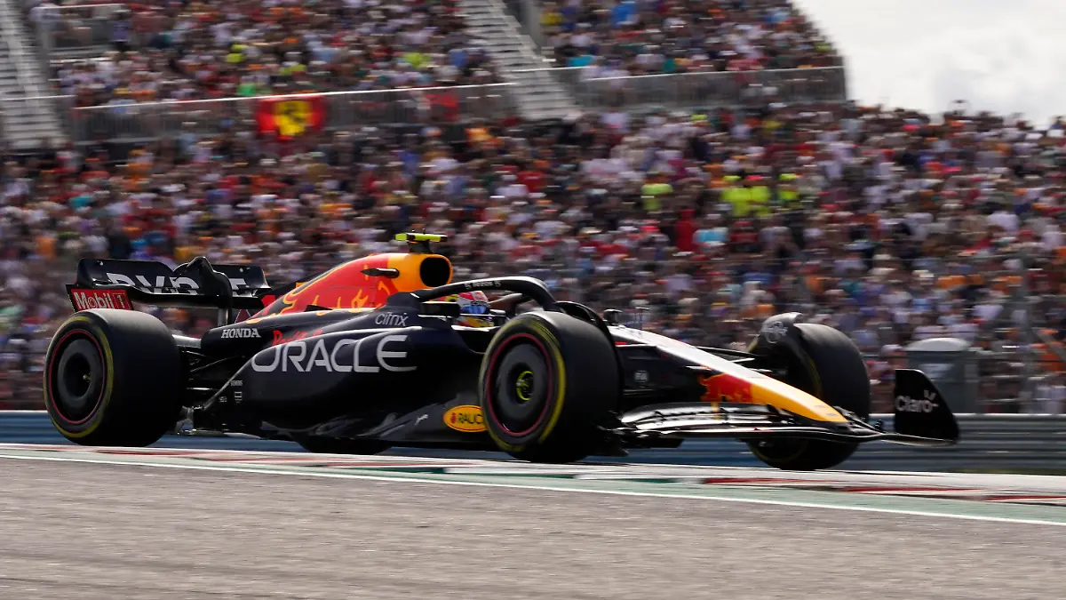 Red Bull driver Max Verstappen, of the Netherlands, drives during the Formula One U.S. Grand Prix auto race at the Circuit of the Americas, Sunday, Oct. 23, 2022, in Austin, Texas. (AP Photo/Eric Gay)