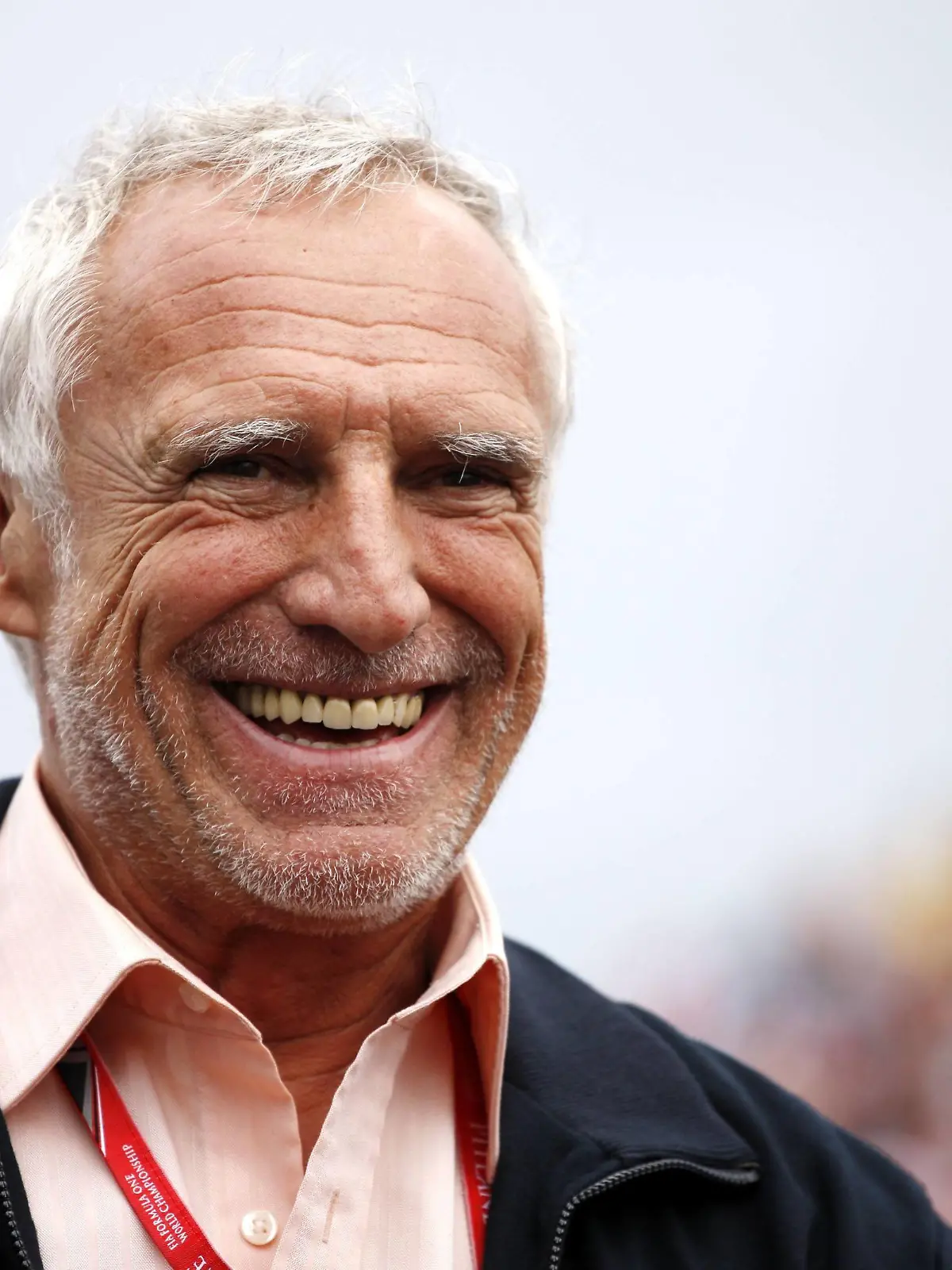 Bildnummer: 03762346  Datum: 22.06.2008  Copyright: imago/Andreas Beil
Eigentümer Dietrich Mateschitz (Österreich / Red Bull); RedBull, Vdig, quer o0 people, Wirtschaft Großer Preis von Frankreich 2008, Formel 1 Weltmeisterschaft, F1, F, GP, WM Magny Cours Motorsport Grand Prix Herren Einzel Porträt optimistisch Randmotiv Personen

Image number 03762346 date 22 06 2008 Copyright imago Andreas Suppl Owner Dietrich Mateschitz Austria Red Bull RedBull Vdig horizontal o0 Celebrities Economy grand Prize from France 2008 Formula 1 World Cup F1 F GP World Cup Magny Cours motor aviation Grand Prix men Singles Portrait optimistic Rand motive Human Beings 