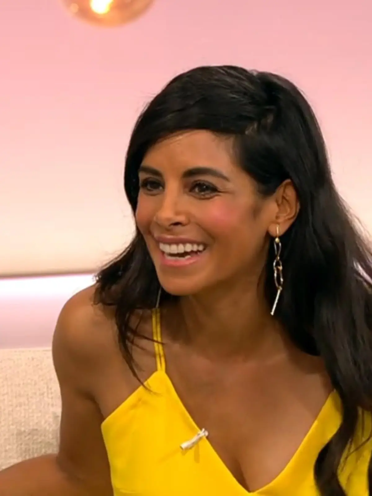 Collien Ulmen-Fernandes zu Gast bei Gala-TV.
