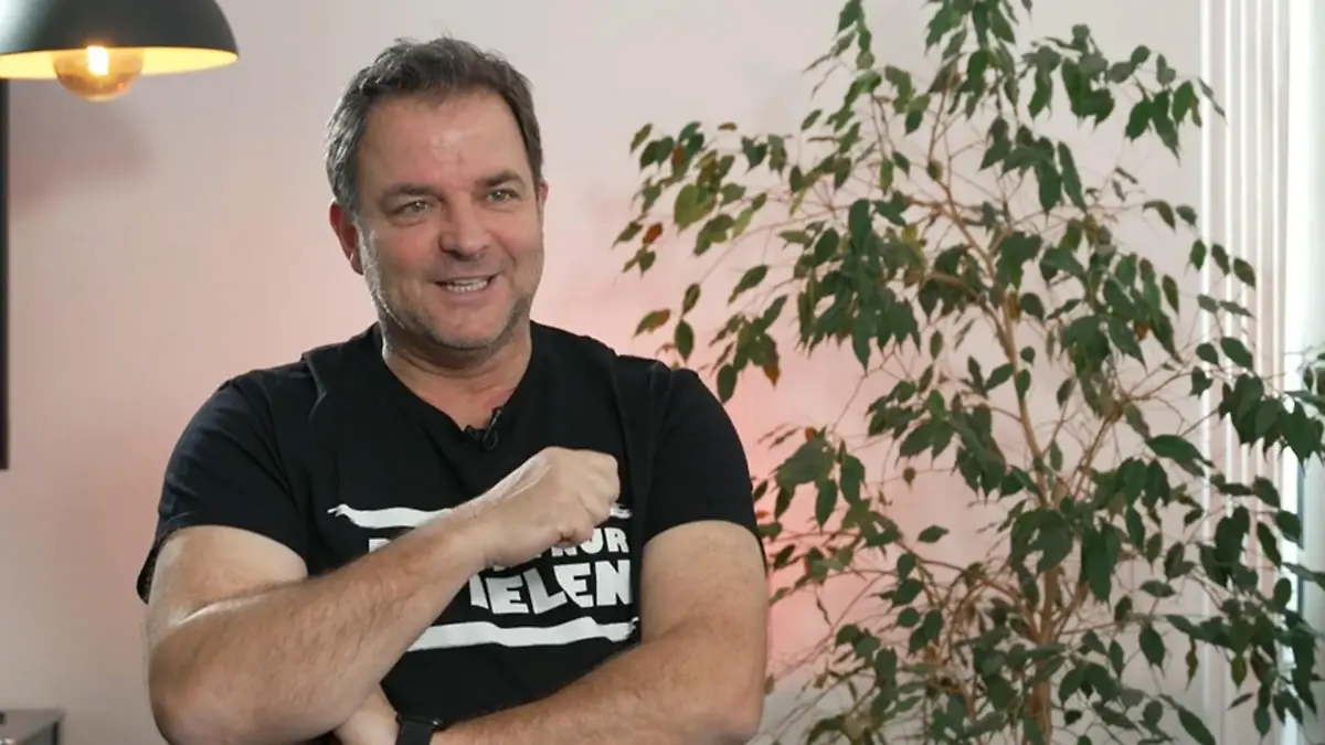 Die fünf Geheimnisse des Hundeprofis Martin Rütter im Interview
