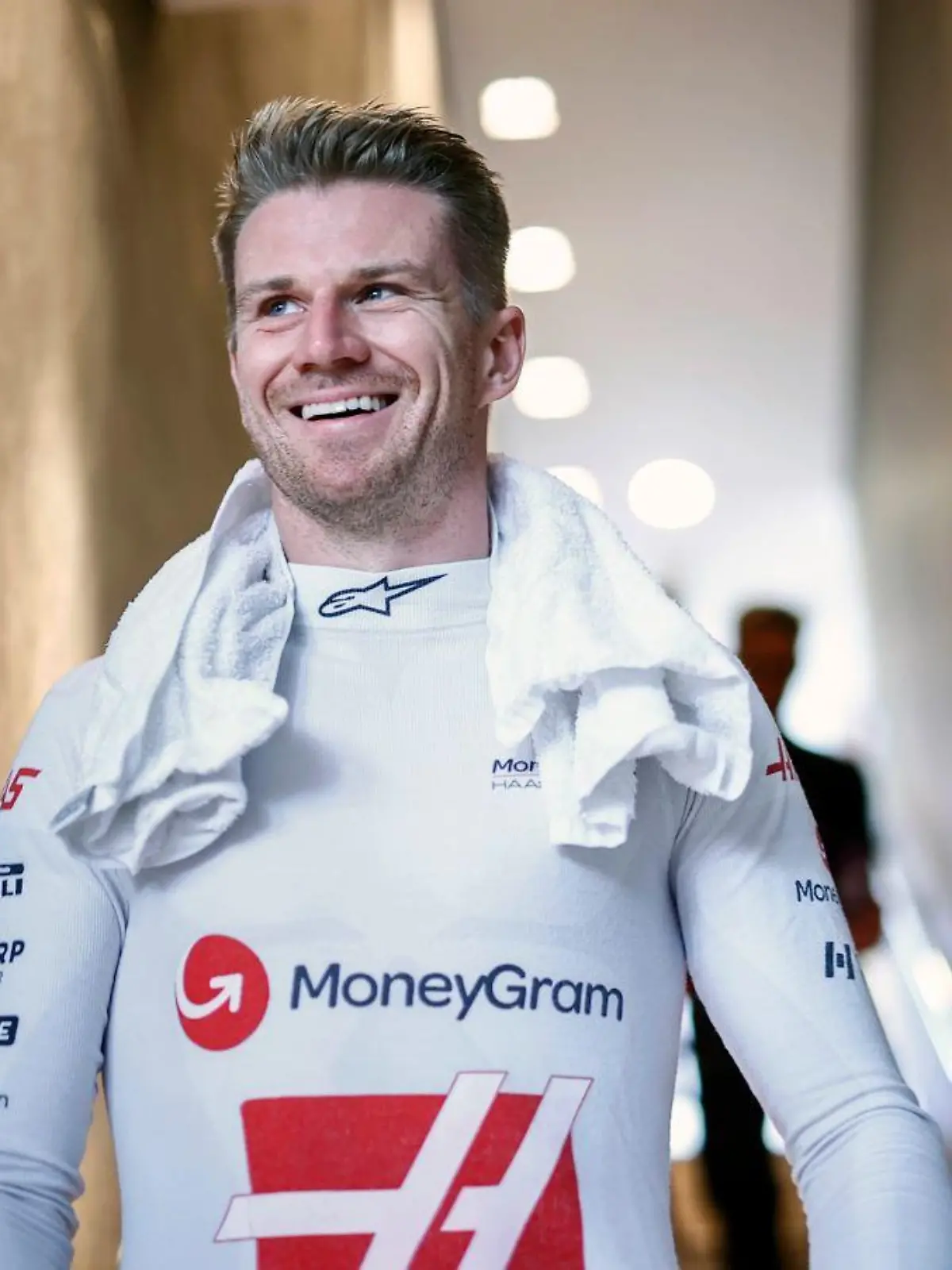 Nico Hülkenberg wird auch 2024 für Haas in der Formel 1 an den Start gehen.