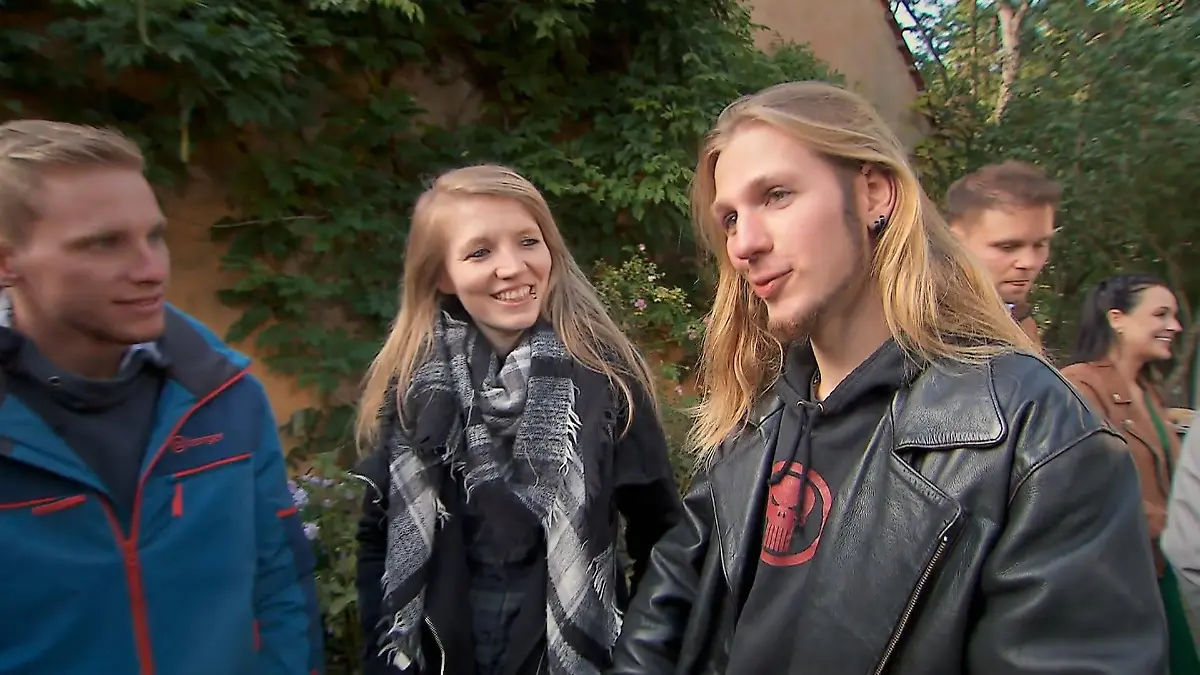 Christoph und Lisa geben sich eine Chance Überraschung! Doch mehr als Freundschaft?