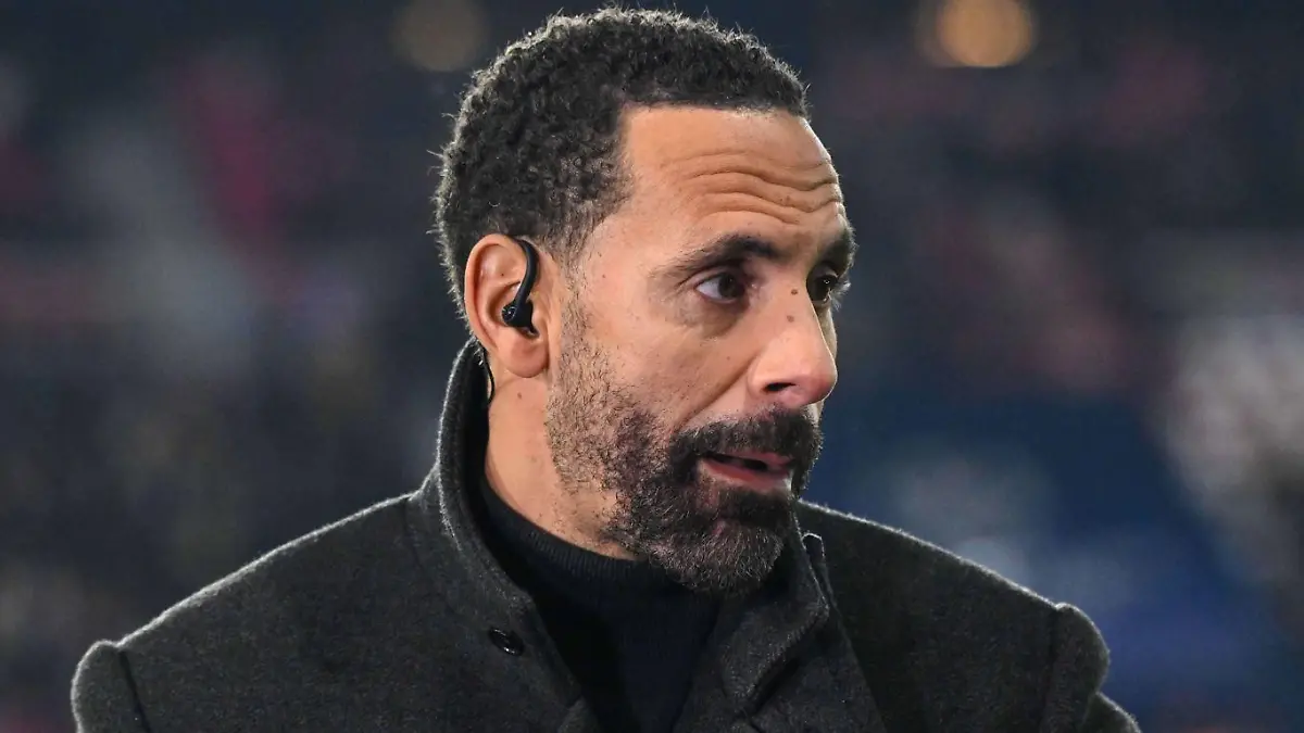Rio Ferdinand steht zu seiner Haar- und Barttransplantation.