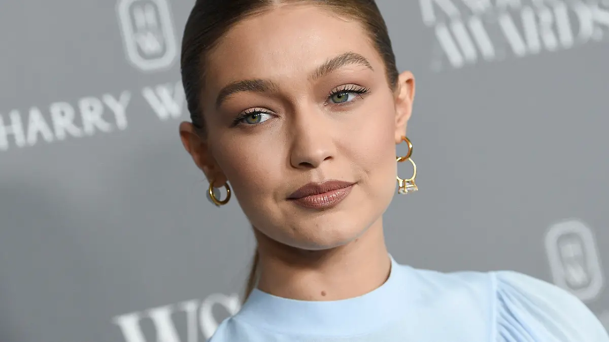 ARCHIV - 07.11.2019, USA, New York: Gigi Hadid, Model aus den USA, nimmt am WSJ, Magazine 2019 Innovator Awards, im Museum of Modern Art teil. (zu dpa «Gigi Hadid und Zayn Malik freuen sich über eine Tochter» vom 24.09.2020) Foto: Evan Agostini/Invision/AP/dpa +++ dpa-Bildfunk +++