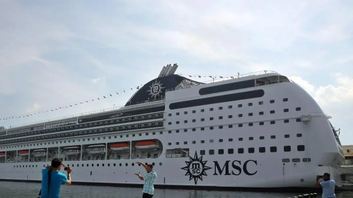 MSC hat bereits viele Schiffe in seiner Flotte. Nun sollen zwei weitere Riesen dazukommen und tausenden Passagieren Platz bieten. Foto: Alejandro Ernesto