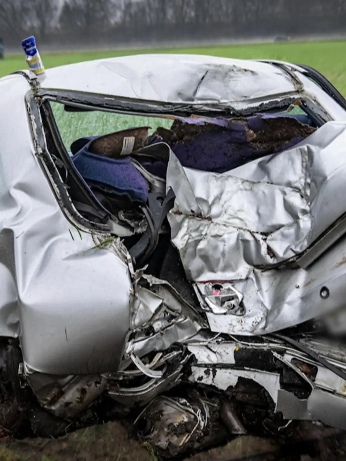 Bild zu: "Teenager stirbt nach Unfall"