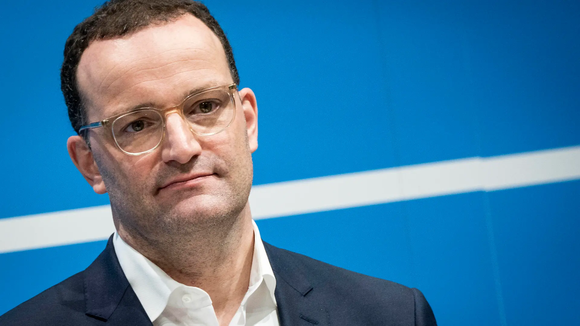 Frankfurter Buchmesse 2022 - Jens Spahn, MdB und ehemaliger Bundesgesundheitsminister, in einem Gespräch zu seinem neuen Buch auf der MesseFrankfurter Buchmesse 2022 - Jens Spahn, MdB und ehemaliger Bundesgesundheitsminister, in einem Gespräch zu seinem neuen Buch auf der Messe, Frankfurt Hessen Deutschland Messe *** Frankfurt Book Fair 2022 Jens Spahn, MdB and former Federal Minister of Health, in a conversation about his new book at the fair Frankfurt Book Fair 2022 Jens Spahn, MdB and former Federal Minister of Health, in a conversation about his new book at the fair, Frankfurt Hesse Germany Fair