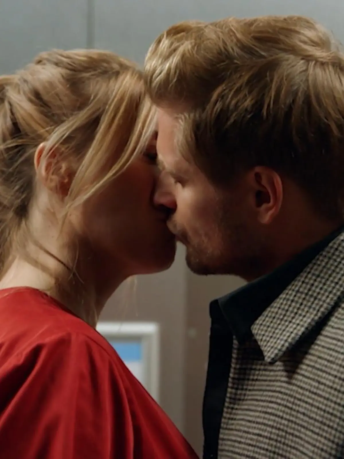 Da ist er endlich! Der erste Kuss zwischen Jessica und Philipp