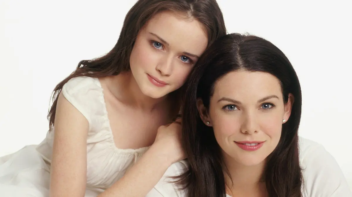 FŸr Rory (Alexis Bledel, l.) ist Lorelai (Lauren Graham) nicht nur Mutter, sondern auch große Schwester, beste Freundin und ein echtes Vorbild.