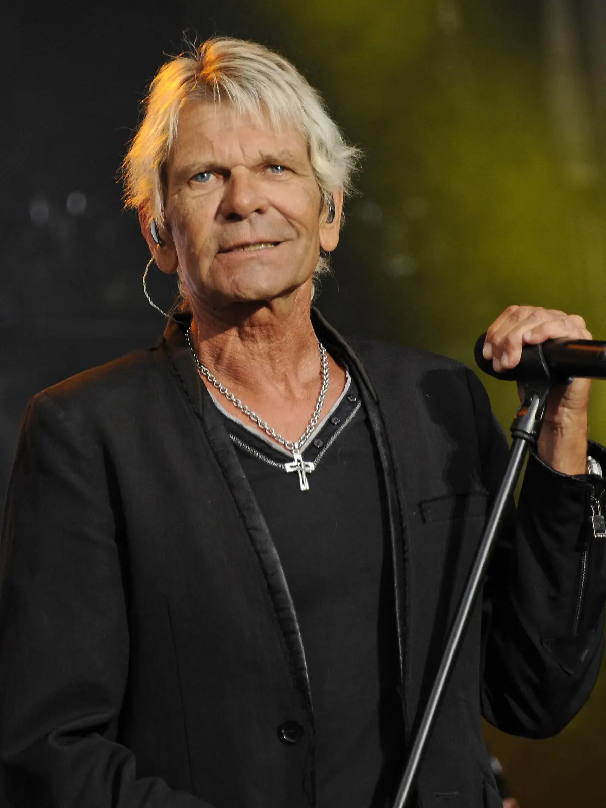 Matthias Reim live beim Stadtpark Open Air auf der Freilichtbühne im Stadtpark. Hamburg, 15.08.2015 Foto:xI.xSchifflerx/xFuturexImageMatthias Rhyme Live the City Park Open Air on the Open-air stage in City Park Hamburg 15 08 2015 Photo Xi xSchifflerx xFuturexImage