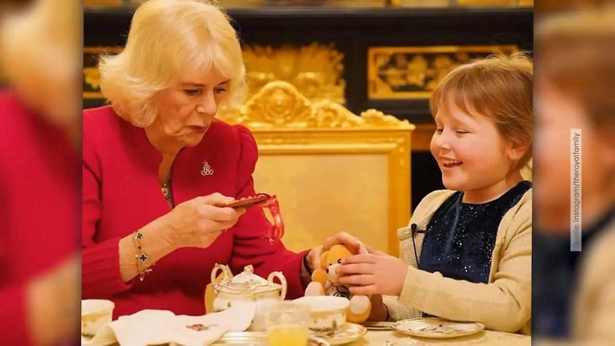 Krankes Mädchen trifft Königin Camilla zur Tea Time Wie süß!