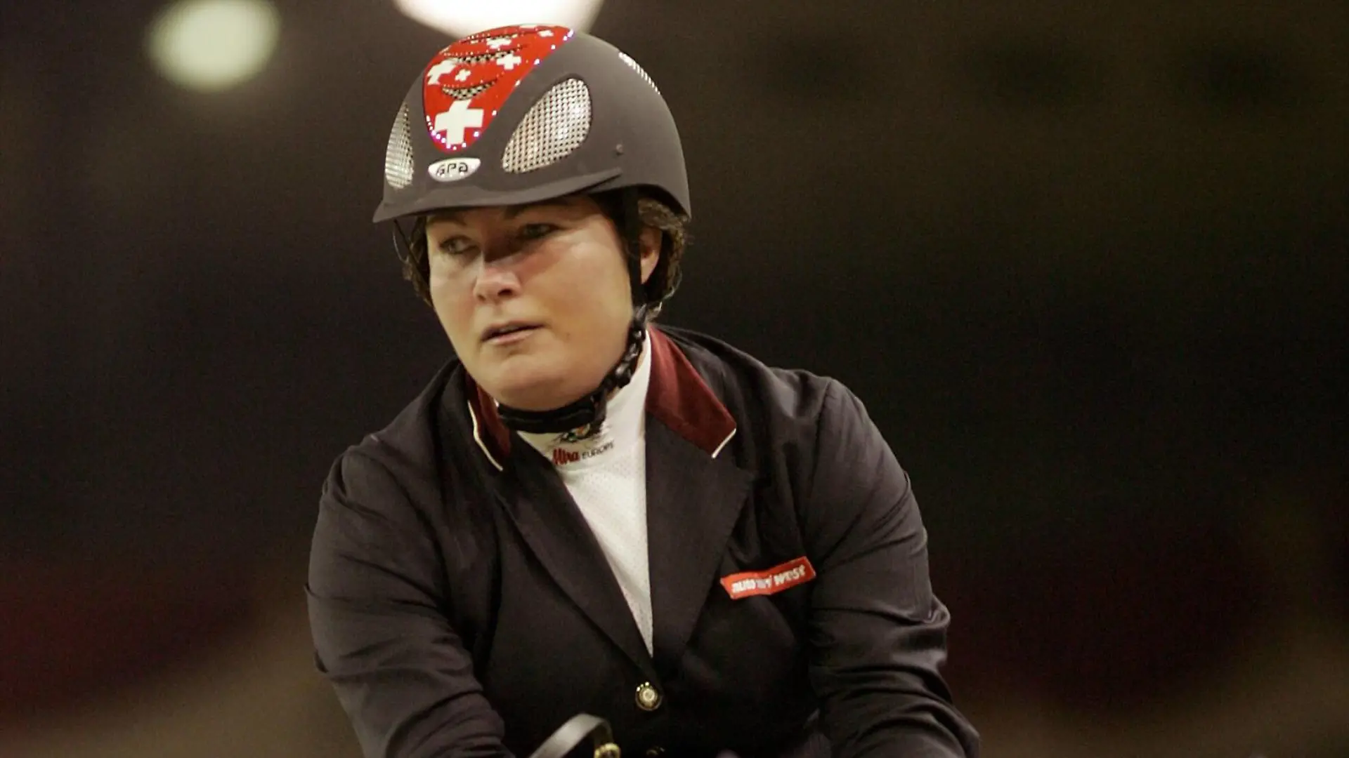 Bildnummer: 01850883 Datum: 16.12.2005 Copyright: imago/Volkmann
Lesley McNaught (Schweiz) auf Riot Gun; Springen, Hallenturnier, Hallenreitturnier, Reitsportturnier, Mc Naught, MacNaught, Mac, Vdig, hoch, close Internationales Festhallen Reitturnier 2005, Reiten, Reitsport, Halle, Indoor, Springreiten Frankfurt / M. Championat von Frankfurt Pferdesport Damen Einzel Einzelbild Aktion Personen Tiere