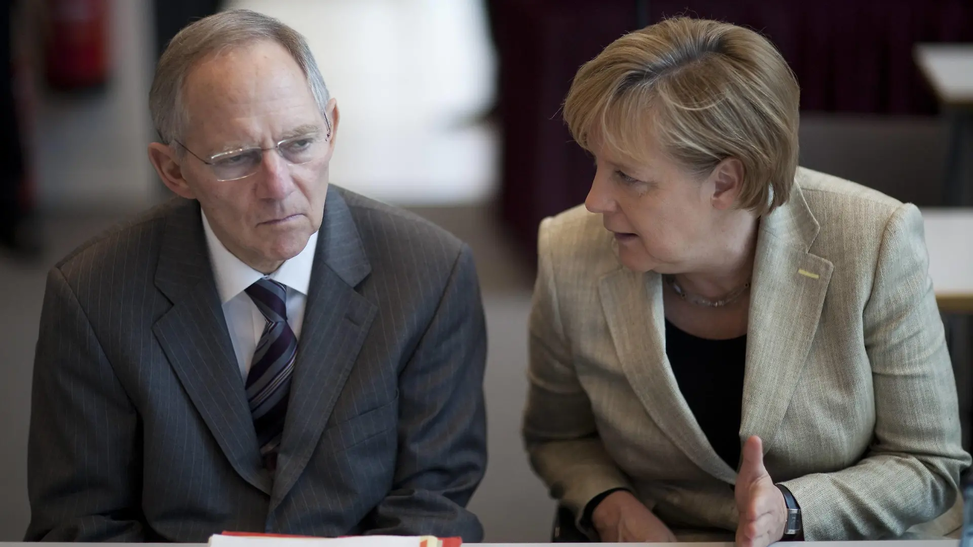 Bildnummer: 54434865 Datum: 20.05.2010 Copyright: imago/Christian Thiel
Deutschland, Berlin, Bundestag, CDU/CSU Fraktionssitzung - Angela Merkel und Wolfgang Schäuble Politik People GER kbdig xub 2010 quer Highlight
Bildnummer 54434865 Date 20 05 2010 Copyright Imago Christian Thiel Germany Berlin Bundestag CDU CSU Group Meeting Angela Merkel and Wolfgang Schäuble politics Celebrities ger Kbdig 2010 horizontal Highlight