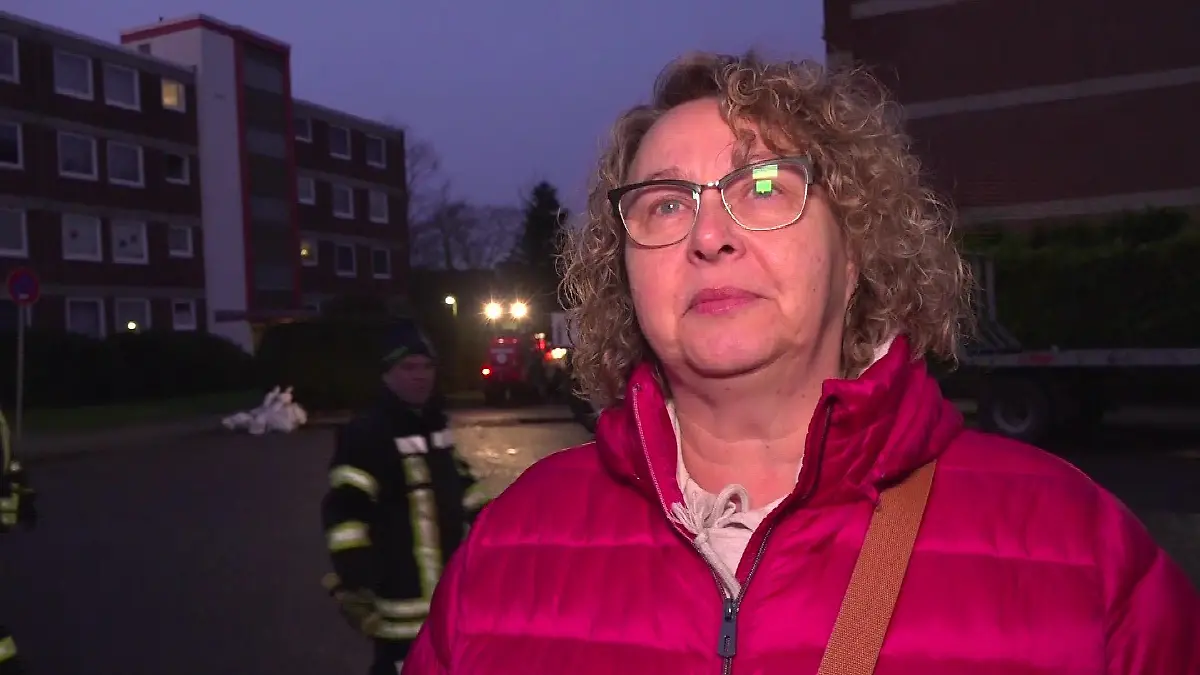 Anwohnerin Susanne Gerken bangt um ihr Zuhause in der Gemeinde Lilienthal.