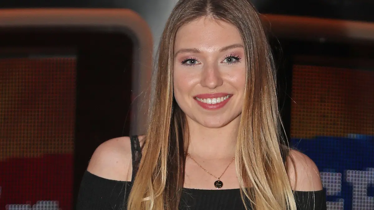 26.05.2019, Berlin: RECROP - Youtube-Star Bianca «Bibi» Claßen beim Fototermin zur TV Aufzeichnung von "Klein gegen Gross - Das unglaubliche Duell". (zu dpa "Youtuberin Bibi verzückt Fans auf Instagram: «Wir vermissen dich») Foto: Andreas Gora/dpa +++ dpa-Bildfunk +++