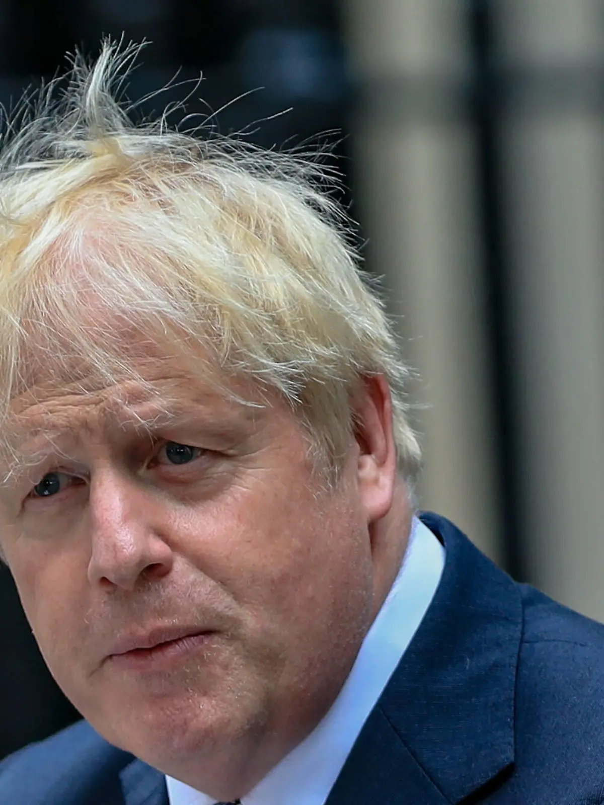  British Prime Minister Boris Johnson speaks to the press outside Downing Street in central London on Thursday, July 7, 2022. Following a string of scandals, two senior ministers and a wave of over 50 junior members of government quit over the past week, saying they no longer had confidence in the British leader. Prime Minister Boris Johnson has agreed to resign, his office said on Thursday, ending an unprecedented political crisis over his future that has paralyzed Britain s government. VX Photo/ Vudi Xhymshiti, PM Boris Johnson resigned London 10 Downing Street England United Kingdom PUBLICATIONxNOTxINxUK , Copyright: xVudixXhymshitix