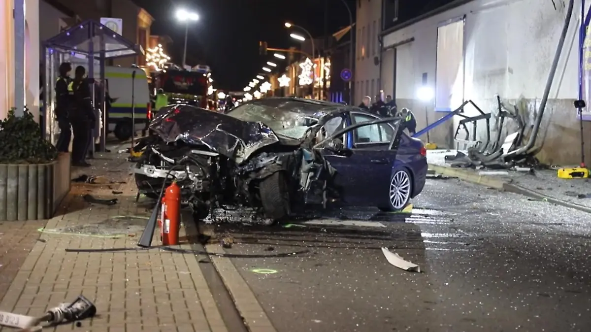 Niederkassel Unfall