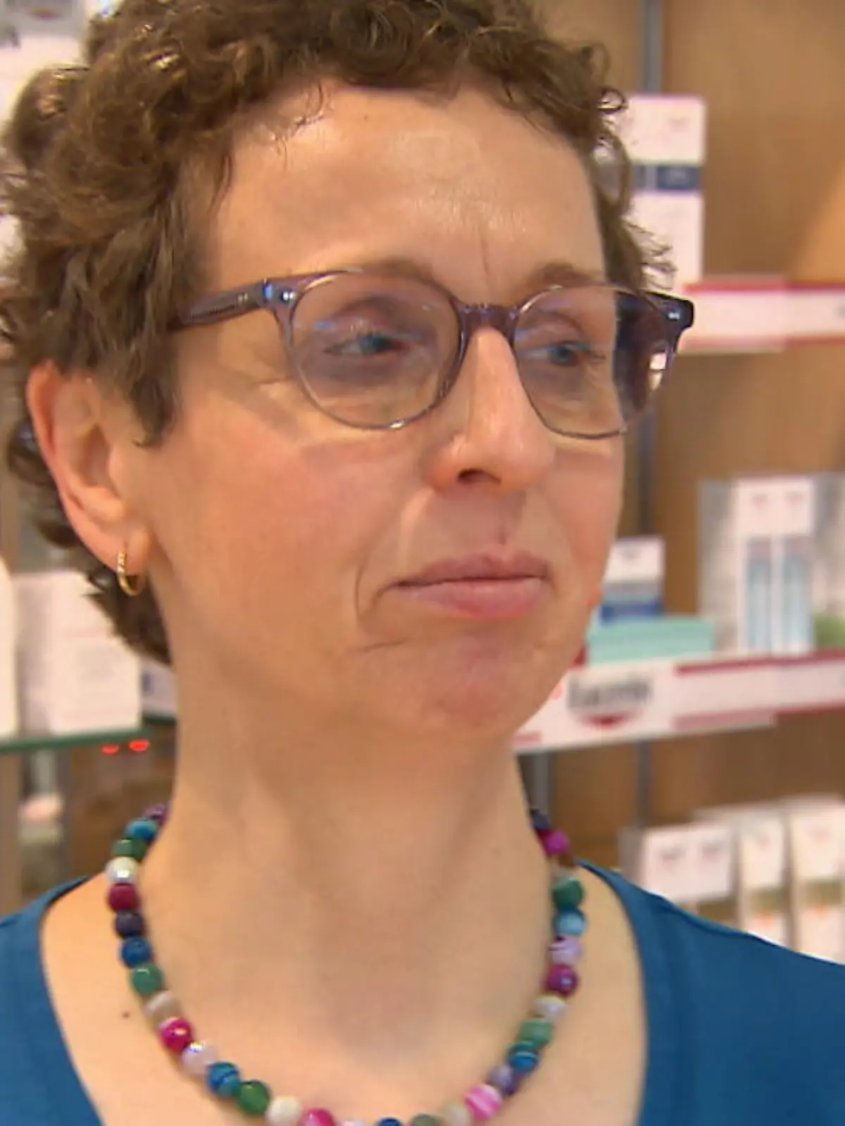 Bild zu: "Warum diese Apothekerin so verzweifelt ist"