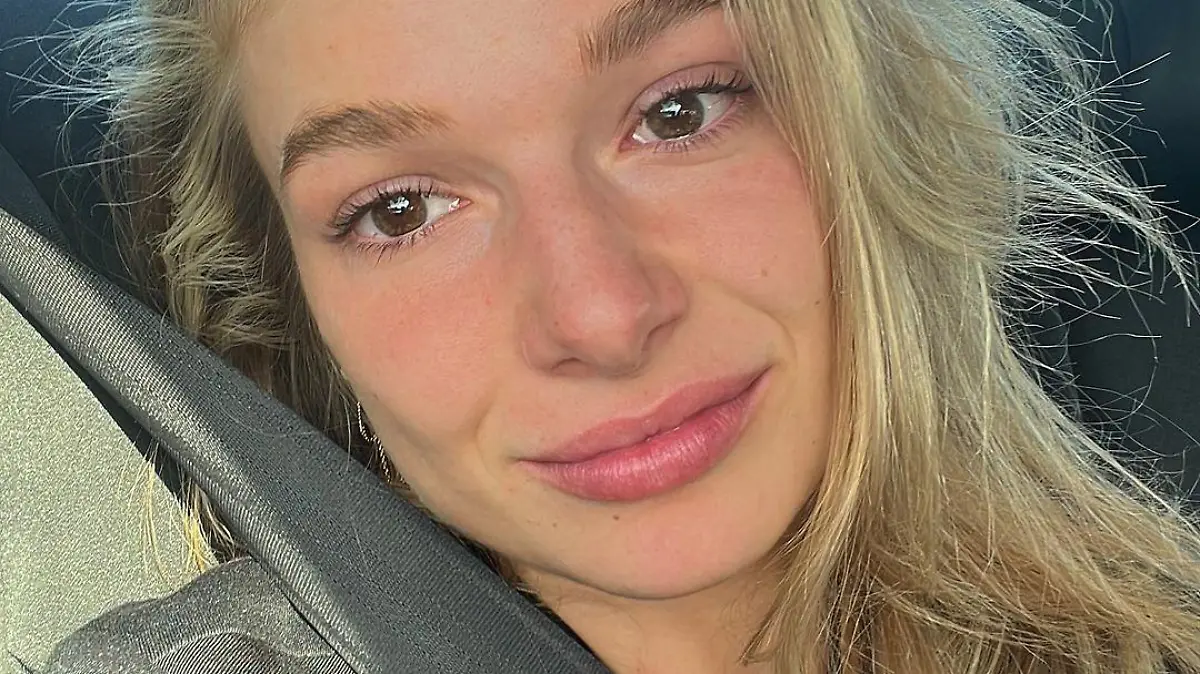 Lola Weippert gesteht, dass sie im Moment jeden Tag weint.