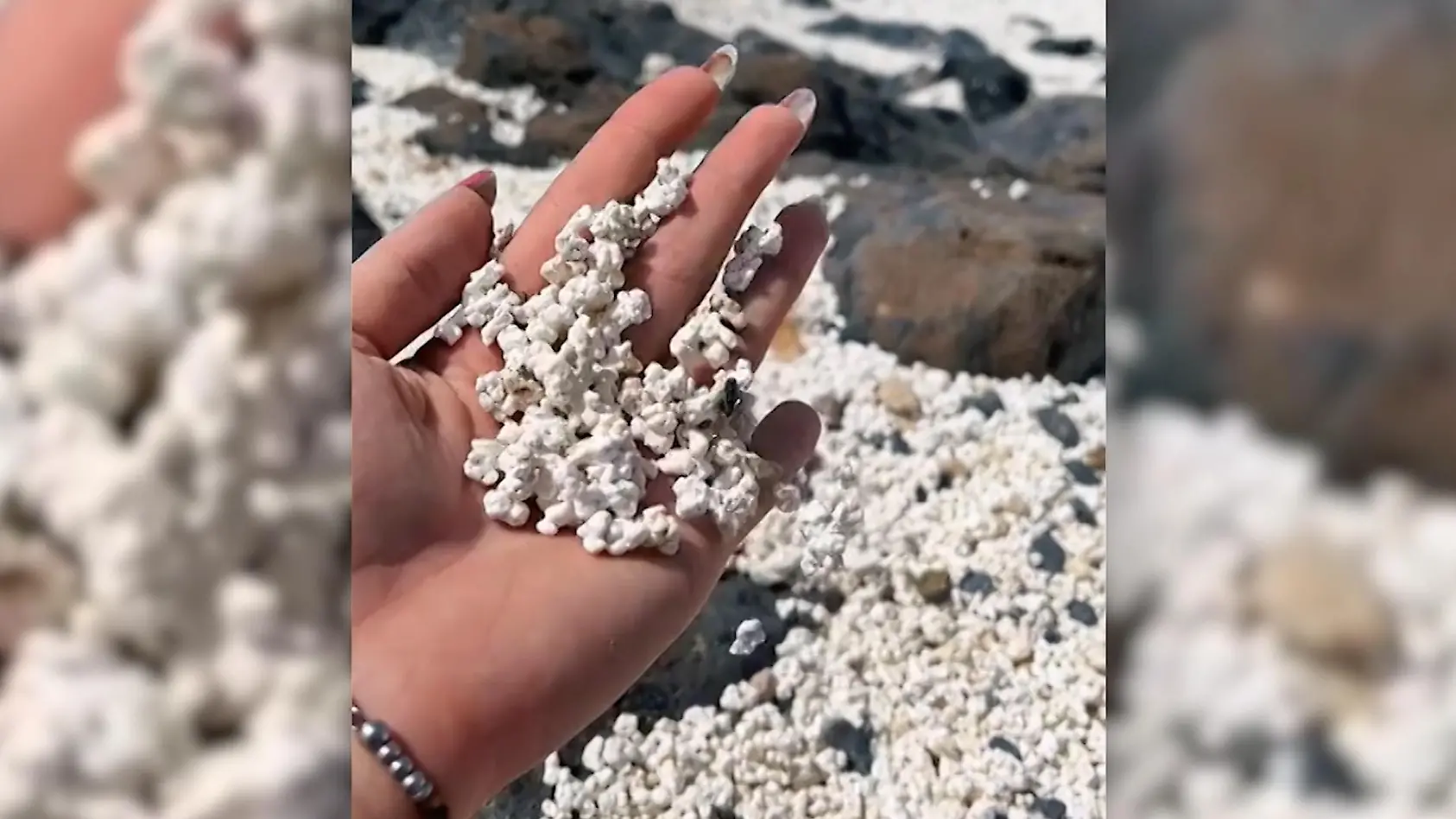Liegt hier Popcorn am Strand?